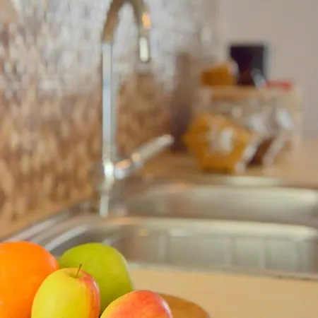 Katy House * Adamantas (Milos)