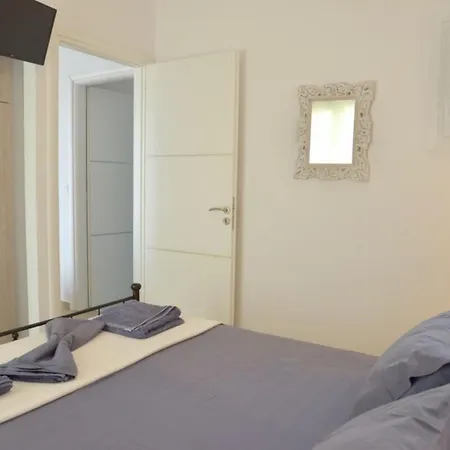 Katy House Apartment Adamantas (Milos)